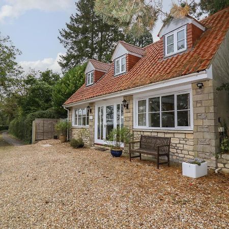 The Cottage At Barrow Mead 巴斯 外观 照片