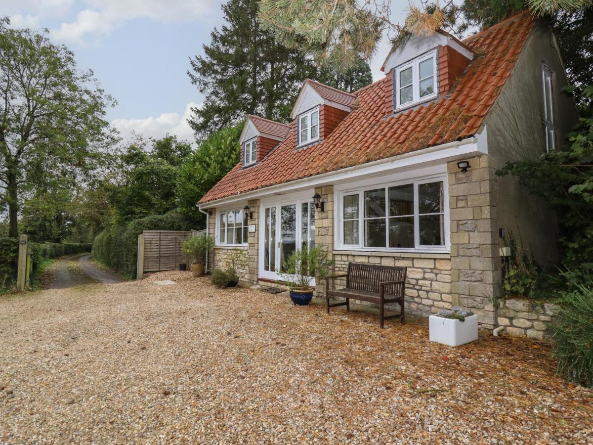 The Cottage At Barrow Mead 巴斯 外观 照片